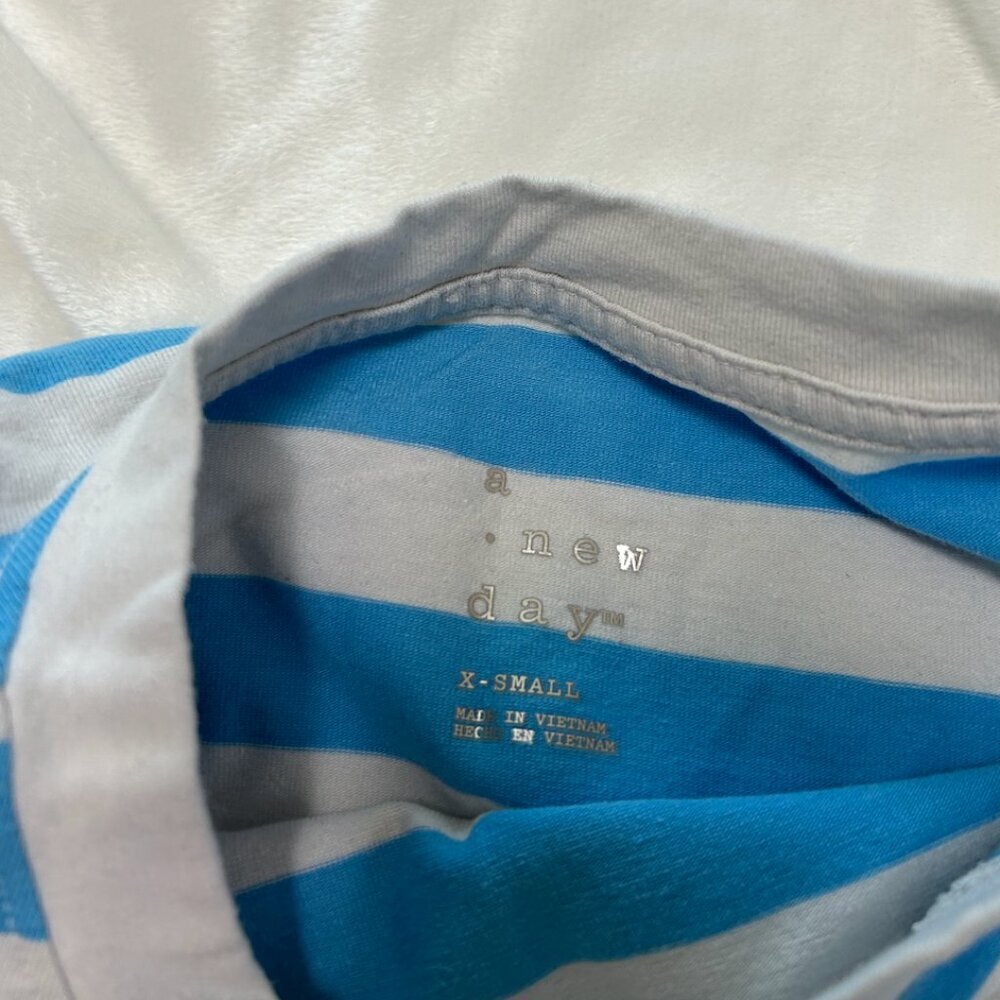 a new day striped tee - Picture 2 of 7